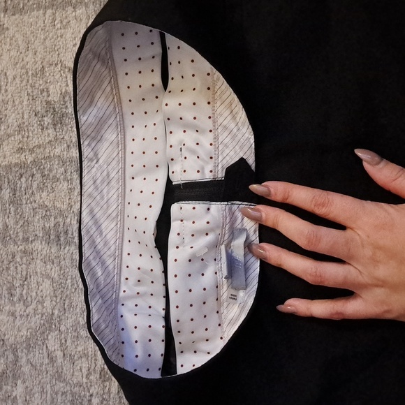 H&M Pencil Skirt - Picture 3 of 4